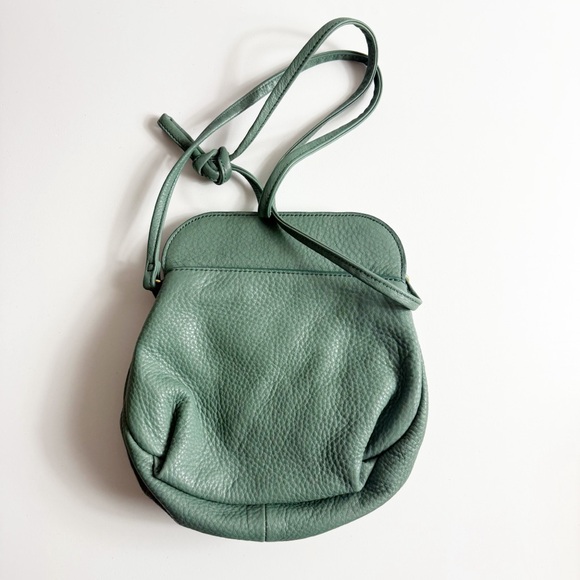 HOBO Birdy Leather Crossbody Bag Purse Meadow Green Magnet *Missing Tassel* - Picture 2 of 5